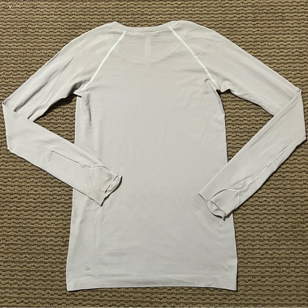 Lululemon Swiftly Tech Shirt Long Sleeve‎ Sports Gray Size 6